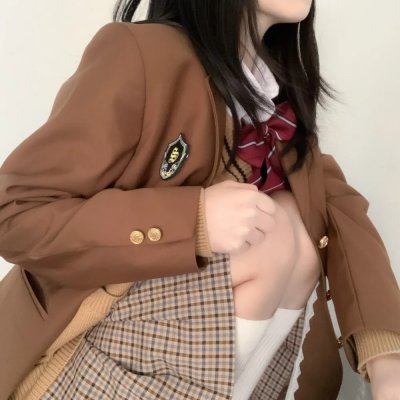 六月与弓箭